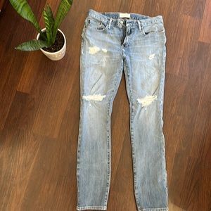 Gap Jeans Distressed